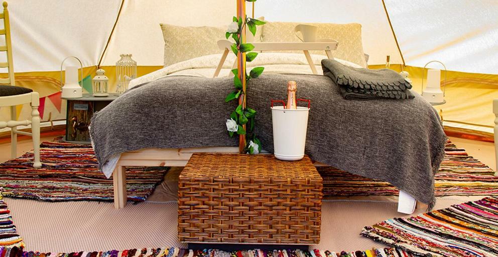 Lloyds Meadow Glamping Hotel Chester Eksteriør billede