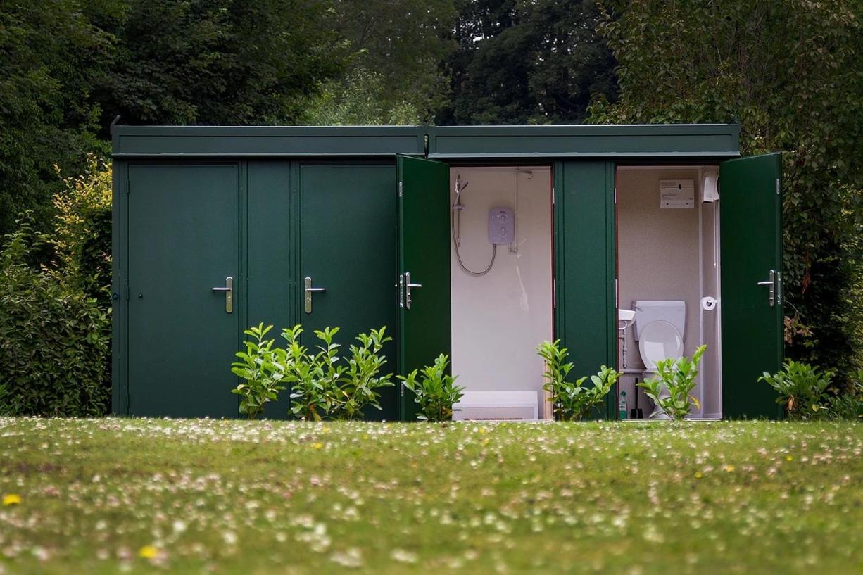 Lloyds Meadow Glamping Hotel Chester Eksteriør billede